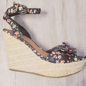 MIA Karmen Floral Wedge Heel Espadrille Sandal Size 7.5 Ankle Stap Peep Toe